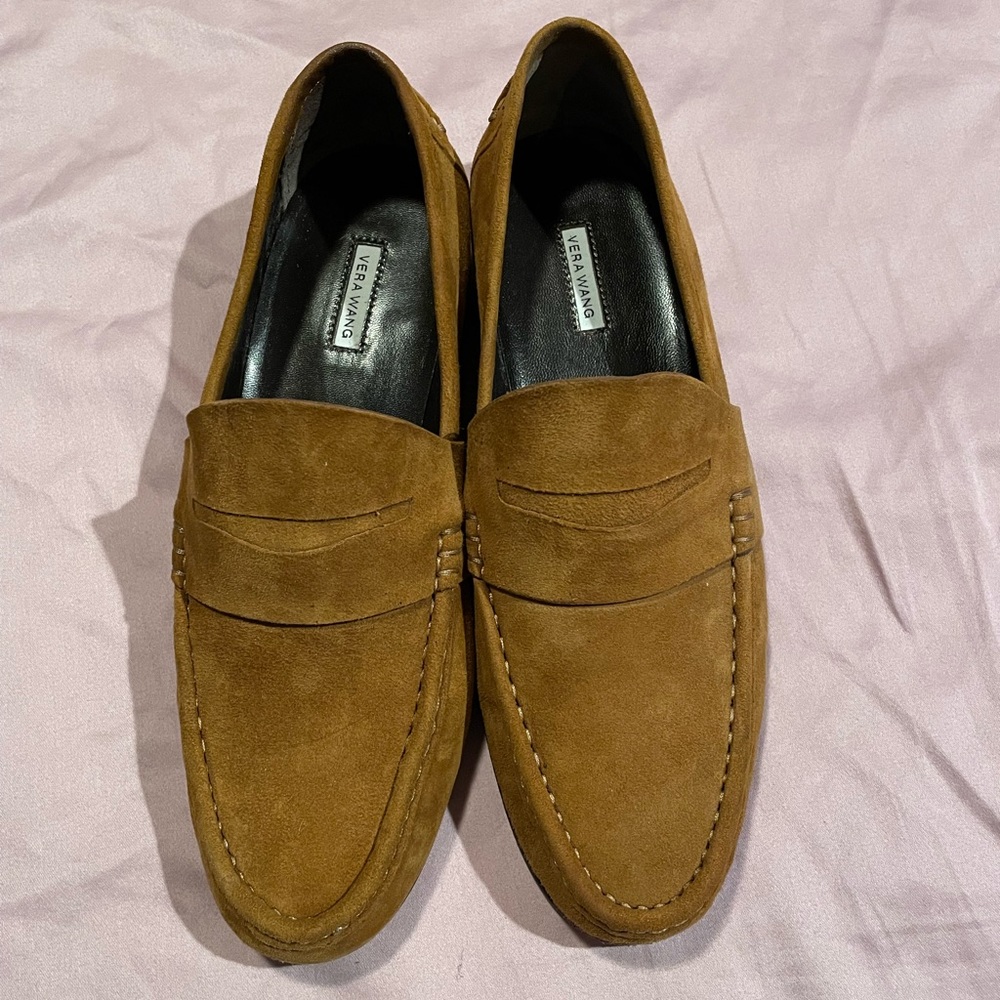 Vera Wang loafer in Tan